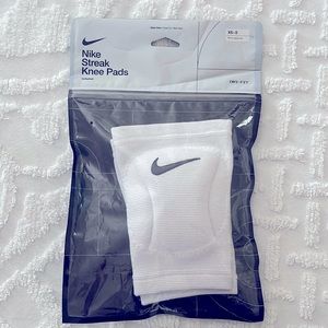 Girls Nike Dri Fit Knee Pads XS-S